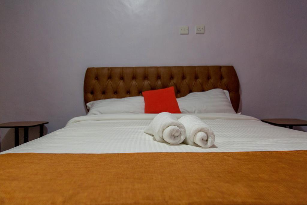 Kuniville Guest House Nyeri Esterno foto