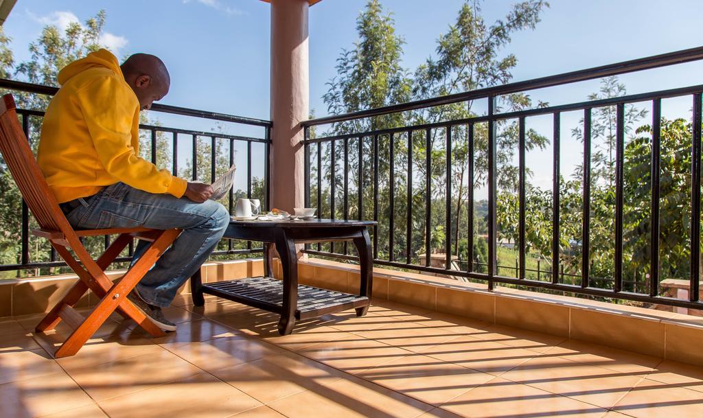 Kuniville Guest House Nyeri Esterno foto