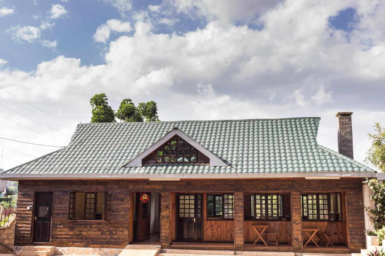 Kuniville Guest House Nyeri Esterno foto