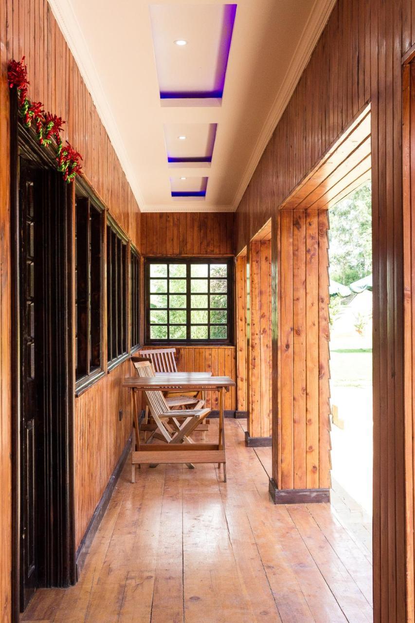 Kuniville Guest House Nyeri Esterno foto