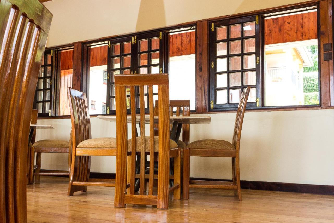 Kuniville Guest House Nyeri Esterno foto