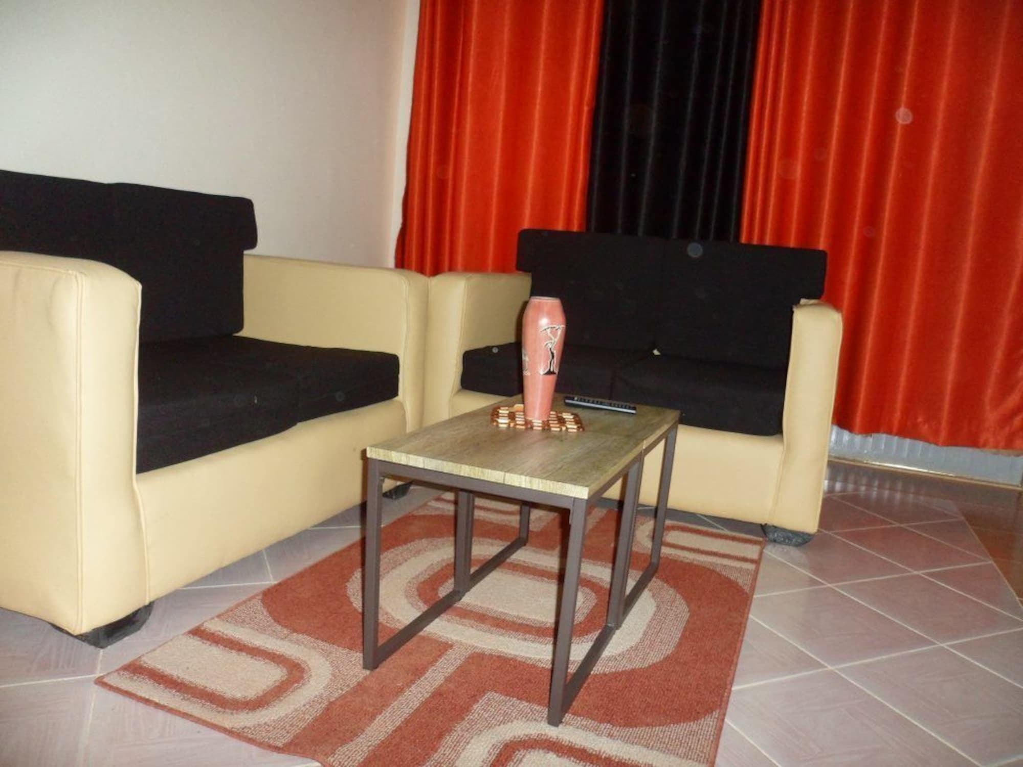 Kuniville Guest House Nyeri Esterno foto
